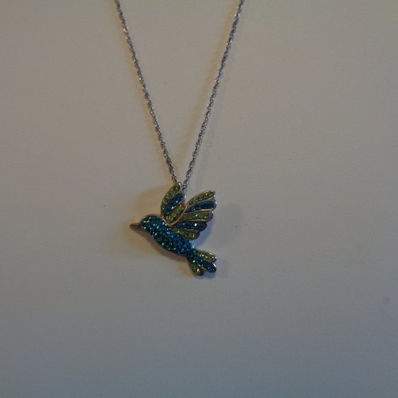 Artistique Sterling Silver Swarovski Crystal Bird Pendant w/Chain - Picture 4 of 13